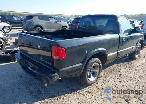 2002 Chevrolet S Truck Ls z USA, uszkodzony, nr VIN 1GCCS145828206089